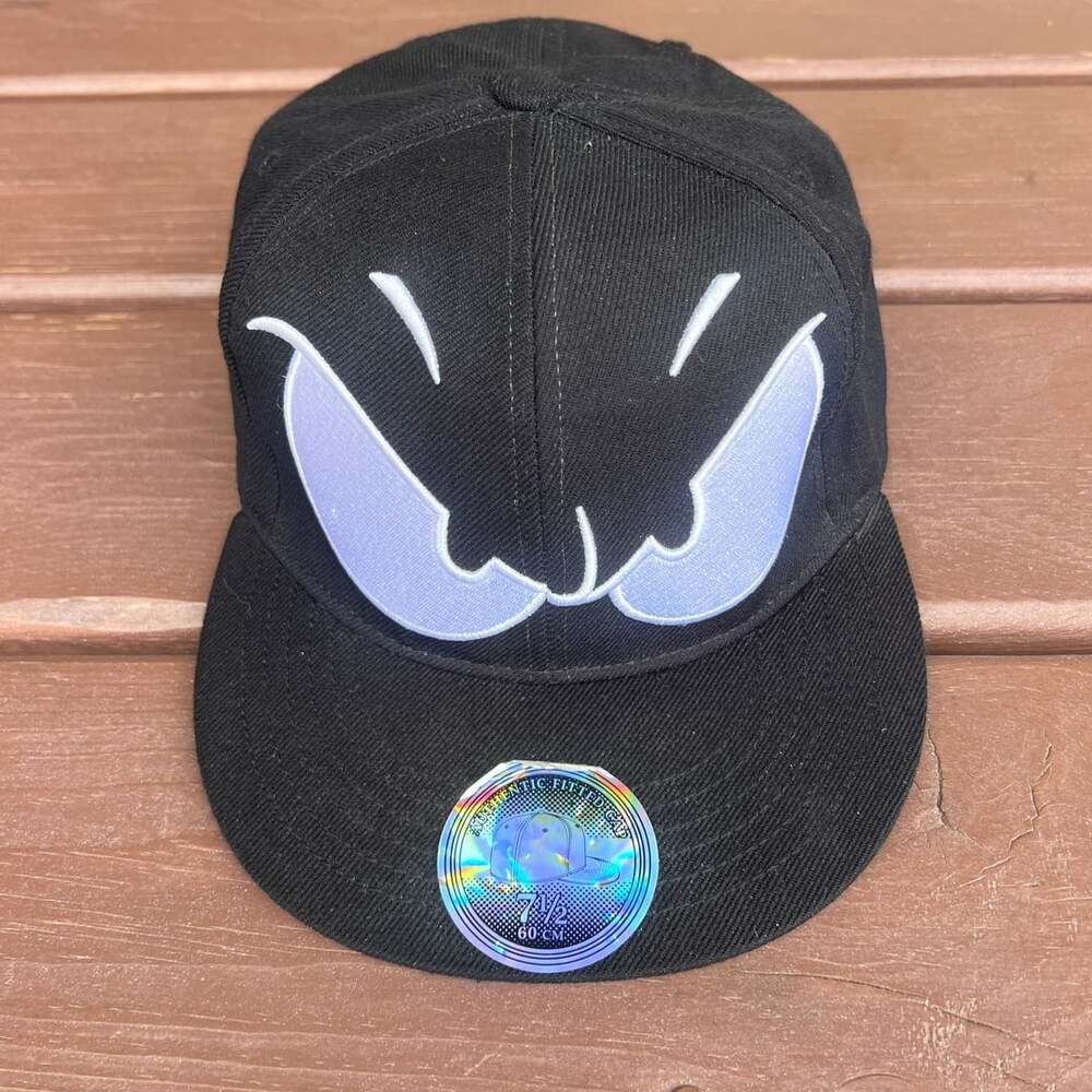Looney Tunes Marvin The Martian Eyes Black Fitted Hat Size 7 1/2 Warner Bros